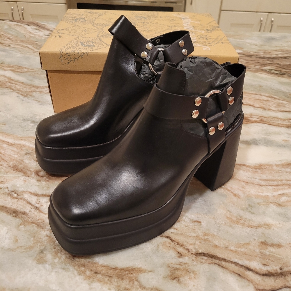 Free People Hybrid Harness Boots, NWT, Black, Womens size 8